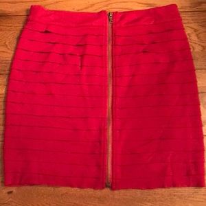 Red ruffled fitted mini skirt